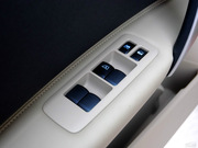 2012款 2.0XV 龍 CVT 4WD 2012款 2.0XV 龍 CVT 4WD