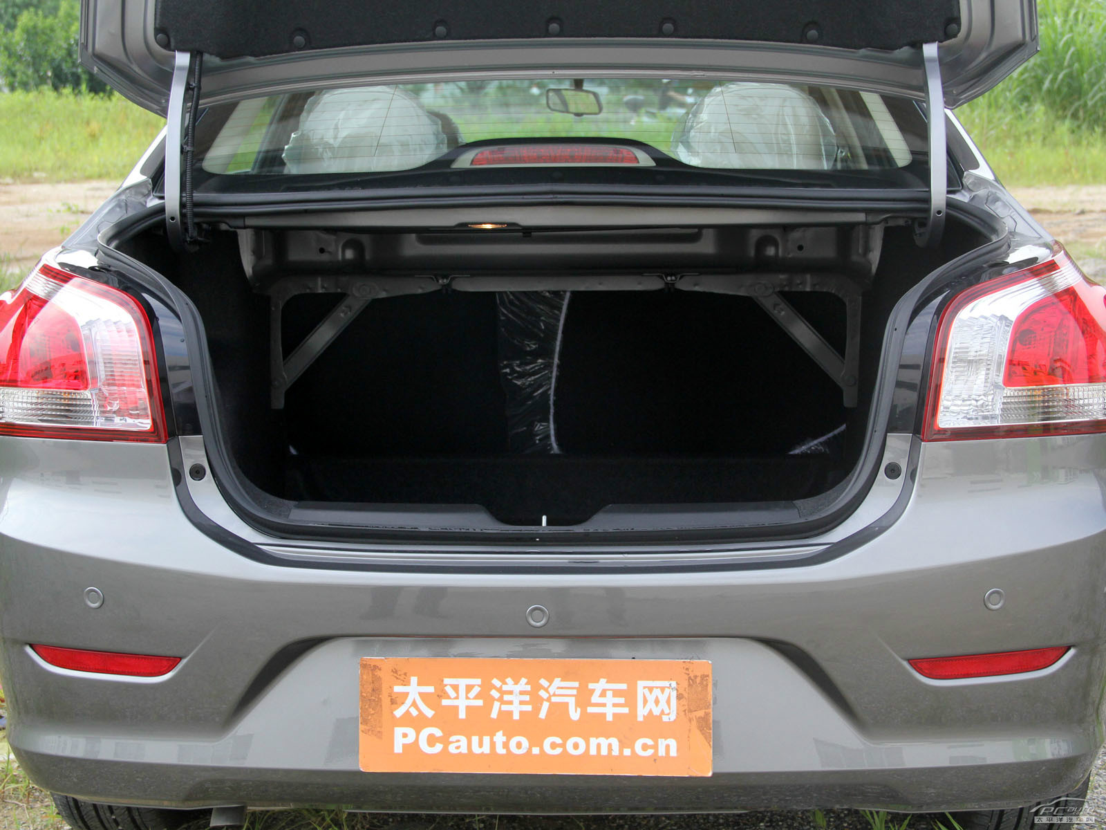 寶駿630空間高清大圖