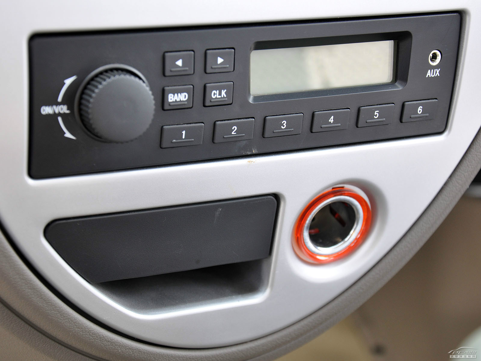 佳寶V70內(nèi)飾高清大圖