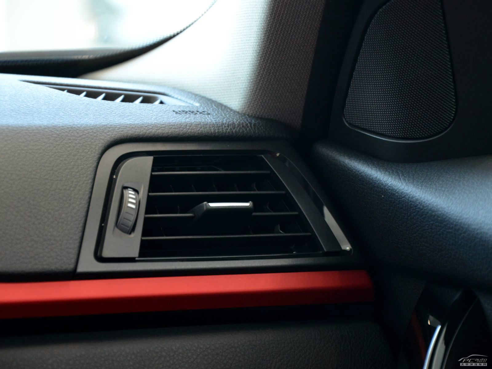 寶馬3系(進(jìn)口)內(nèi)飾高清大圖