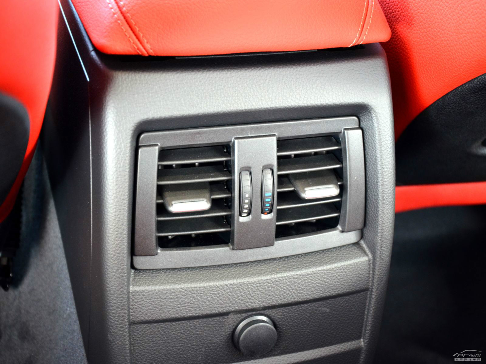 寶馬3系(進(jìn)口)內(nèi)飾高清大圖