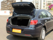 2012款 三廂 1.6L 手動品尚型 2012款 三廂 1.6L 手動品尚型
