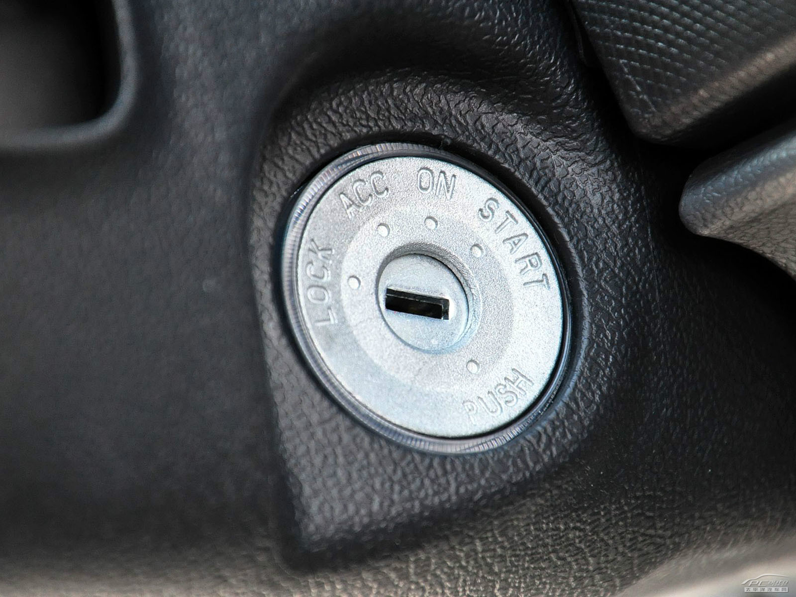 和悅A13 RS內(nèi)飾高清大圖