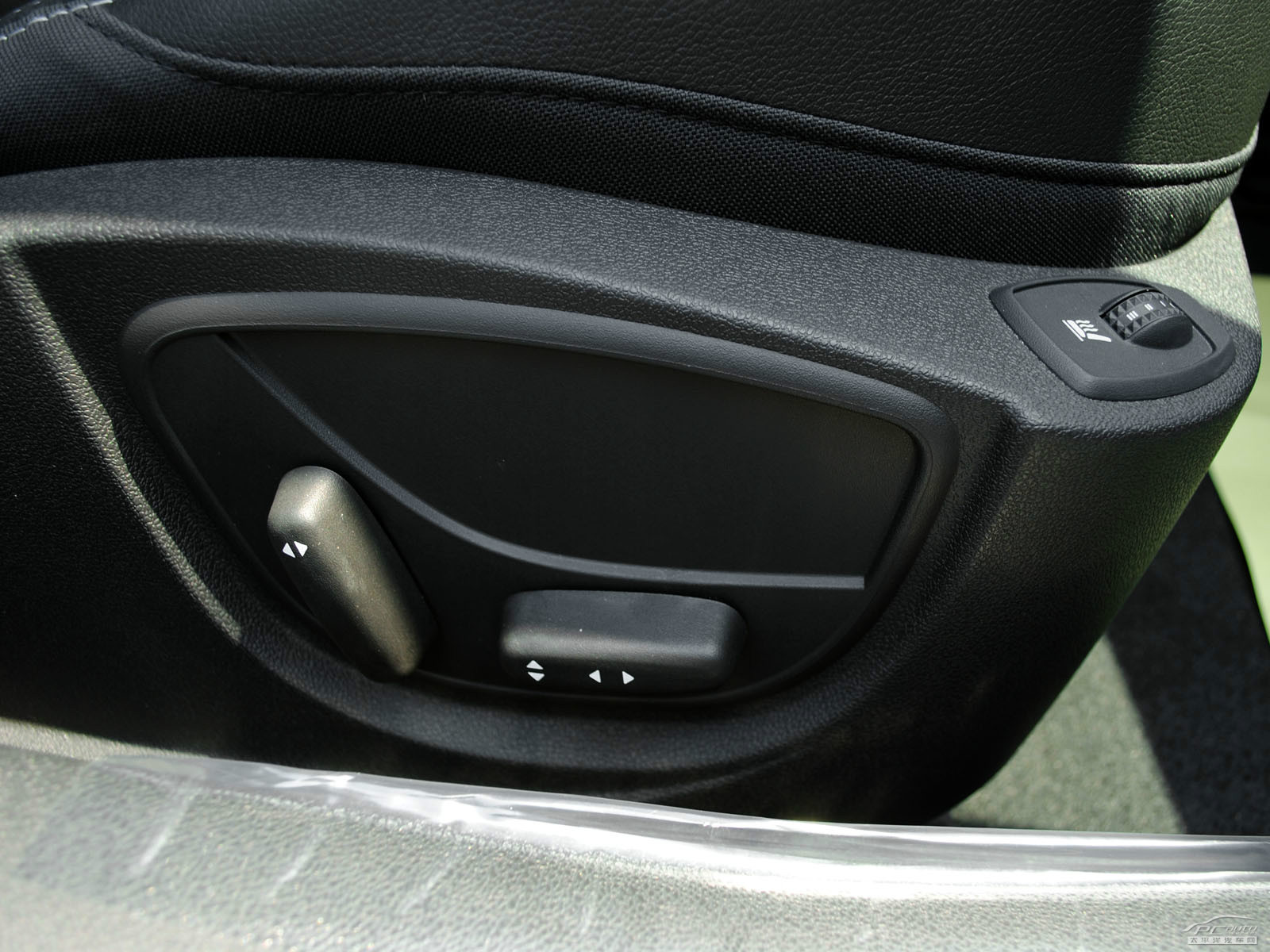 拉古那內(nèi)飾高清大圖