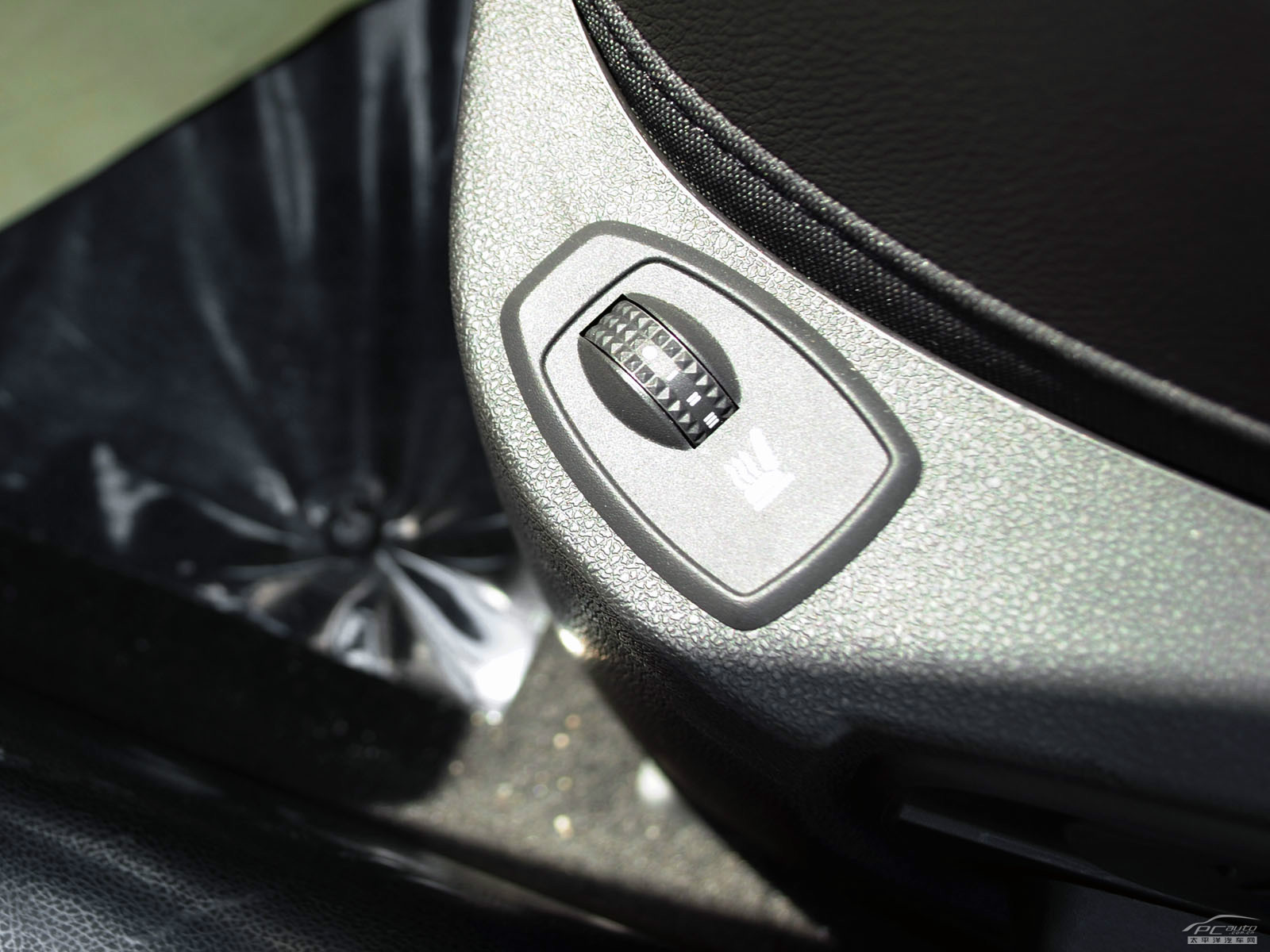 拉古那內(nèi)飾高清大圖