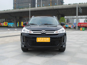 2012款 2.0L 兩驅(qū)豪華版 2012款 2.0L 兩驅(qū)豪華版