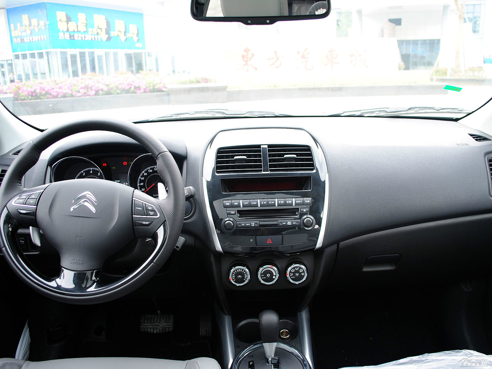 雪鐵龍C4 AIRCROSS(進(jìn)口)內(nèi)飾高清大圖