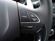 2012款 2.0L 兩驅(qū)豪華版 2012款 2.0L 兩驅(qū)豪華版