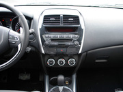 2012款 2.0L 兩驅(qū)豪華版 2012款 2.0L 兩驅(qū)豪華版