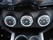 2012款 2.0L 兩驅(qū)豪華版 2012款 2.0L 兩驅(qū)豪華版