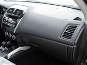 2012款 2.0L 兩驅(qū)豪華版 2012款 2.0L 兩驅(qū)豪華版