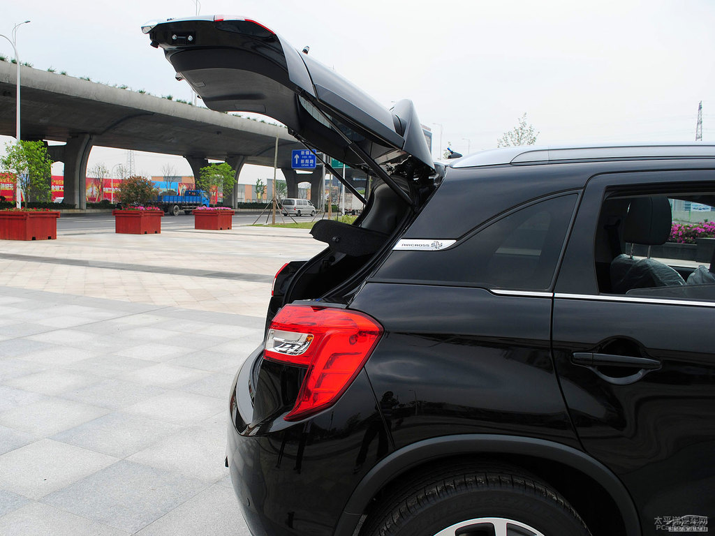 ̼ѩFC4 AIRCROSS(M(jn))(ni)DƬ