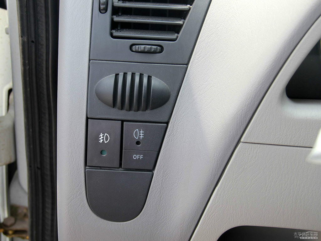 ɫ(i)Ϡп؃(ni)DƬ