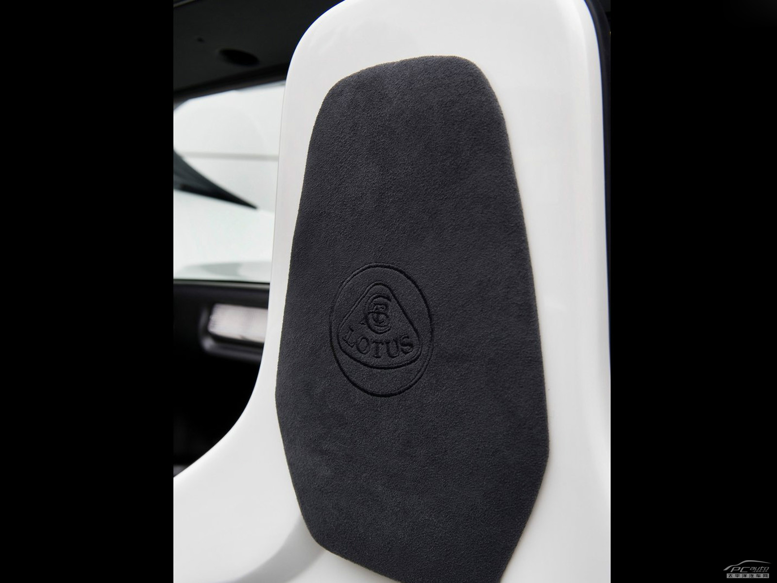 蓮花Elise內(nèi)飾高清大圖