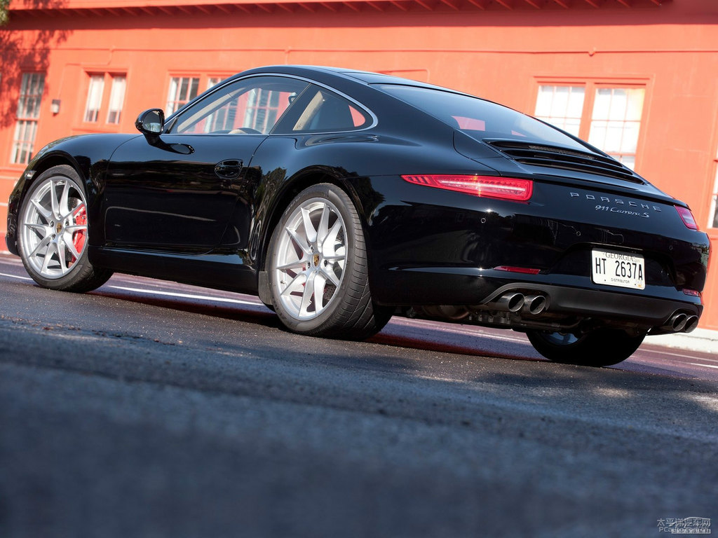 純黑保時(shí)捷911整車(chē)外觀外觀圖片