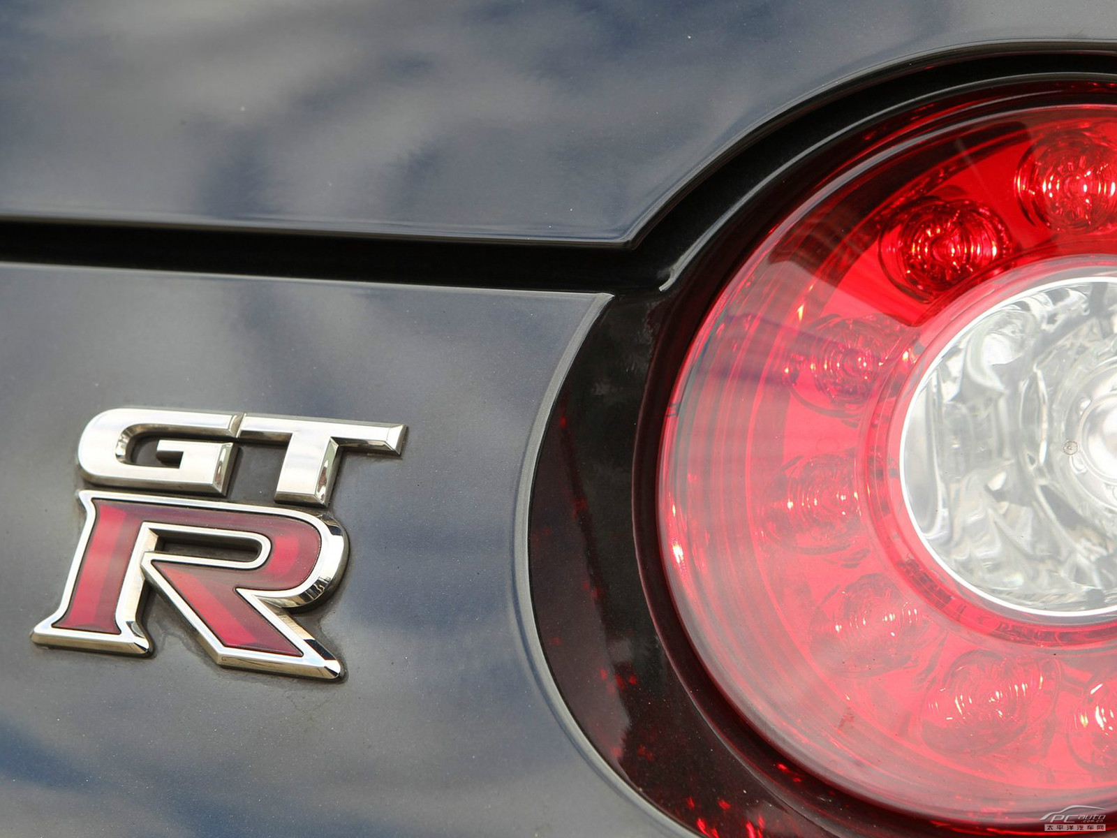 日產(chǎn)GT-R外觀高清大圖