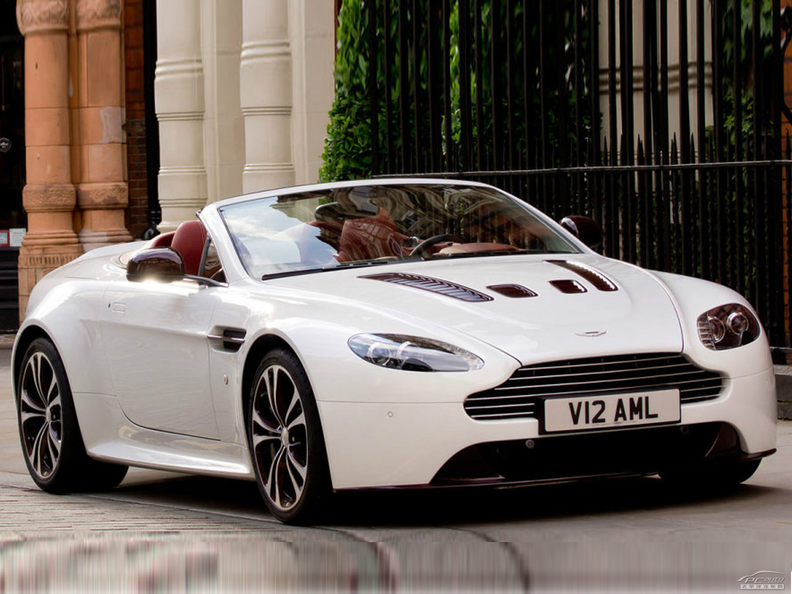 V12 Vantage外觀高清大圖