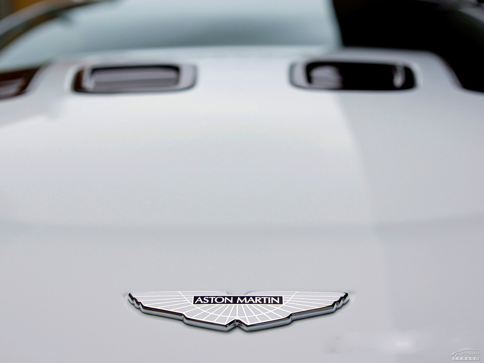V12 Vantage外觀高清大圖