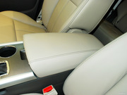 2012款 2.0T 兩驅(qū)精銳型天窗版 2012款 2.0T 兩驅(qū)精銳型天窗版