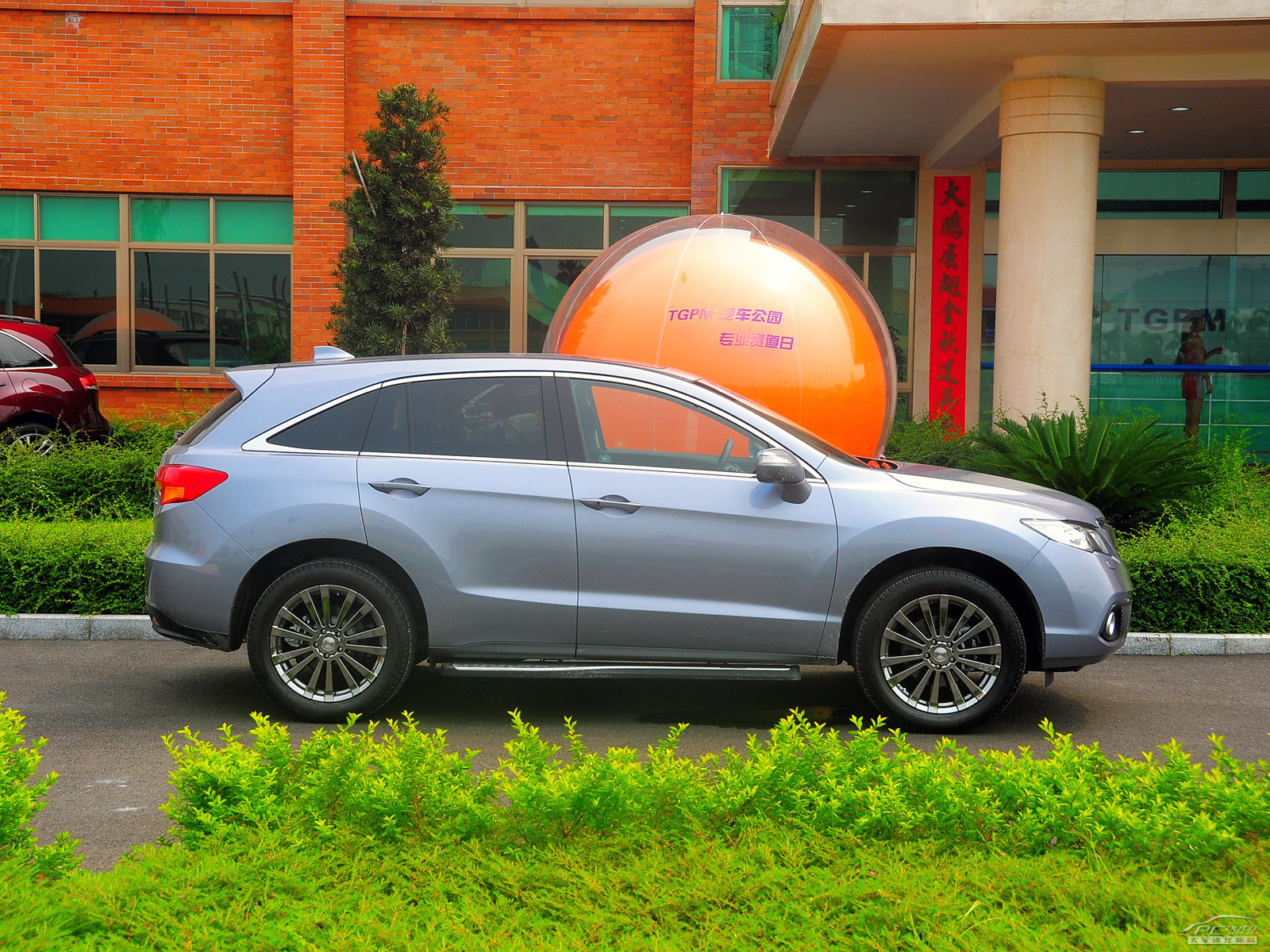 謳歌RDX(進(jìn)口)外觀高清大圖
