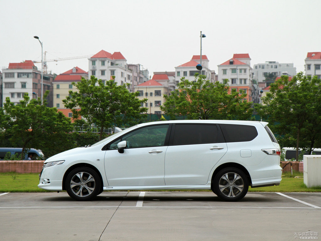 珍珠白奧德賽整車外觀外觀圖片