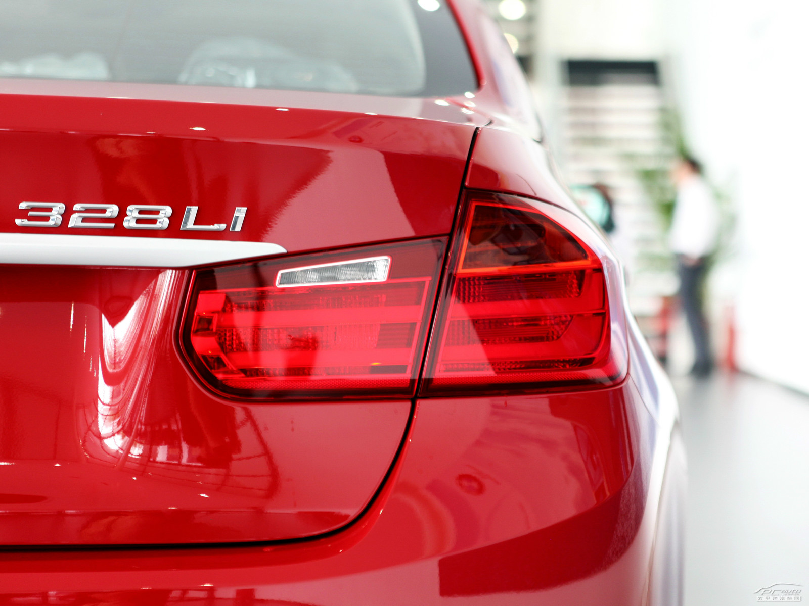 寶馬3系外觀高清大圖