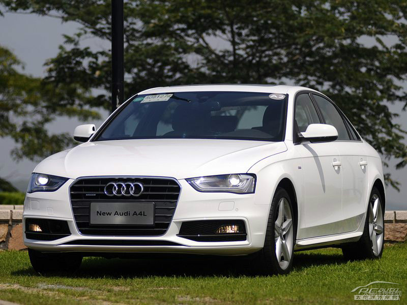 朱鷺白奧迪A4L整車外觀外觀圖片