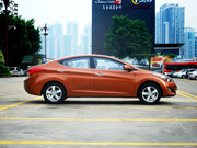 2012款 1.6L 自動尊貴型 2012款 1.6L 自動尊貴型
