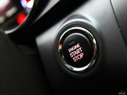 2012 2.0L Ԅ(dng)PREMIUM ؄e