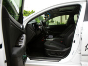 2012 2.0L ԄPREMIUM ؄e