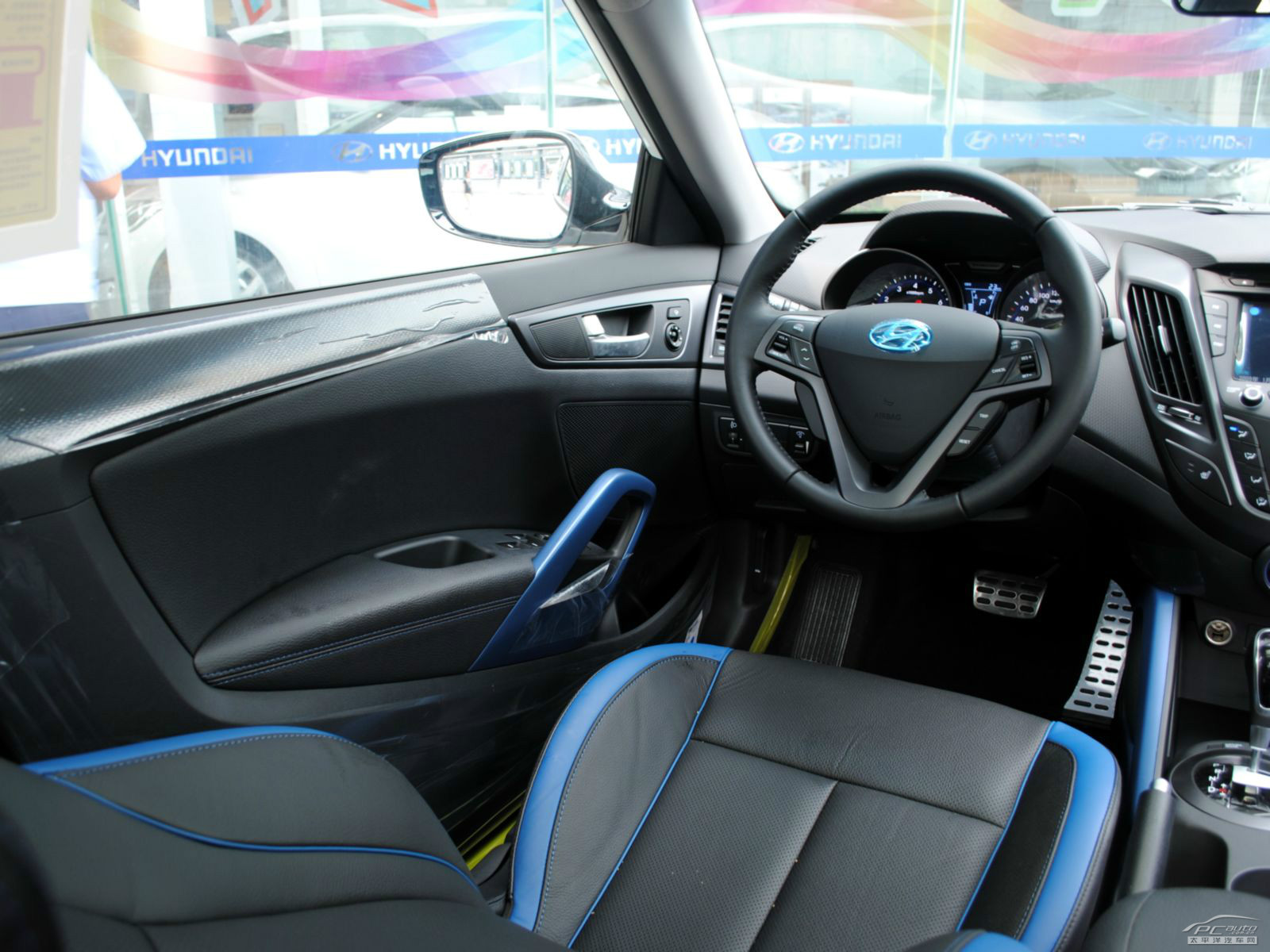 Veloster內(nèi)飾高清大圖