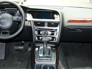 2013款 35TFSI 自動舒適型 