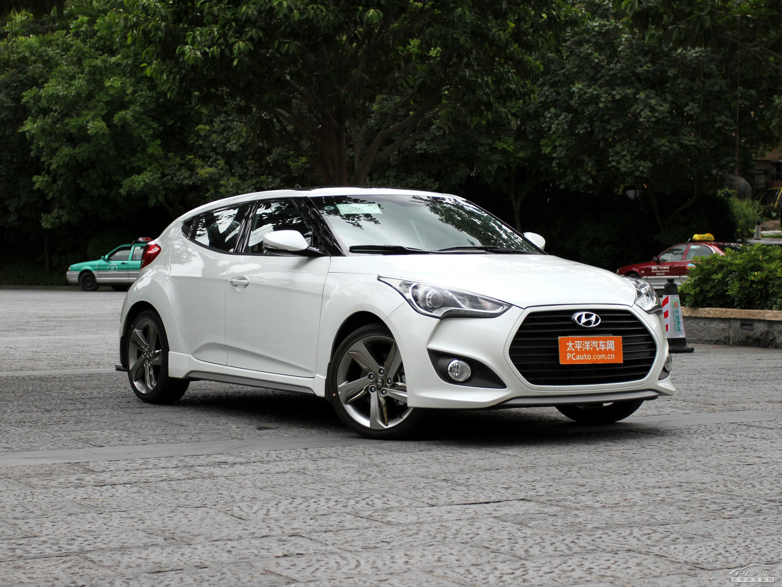 Veloster外觀高清大圖