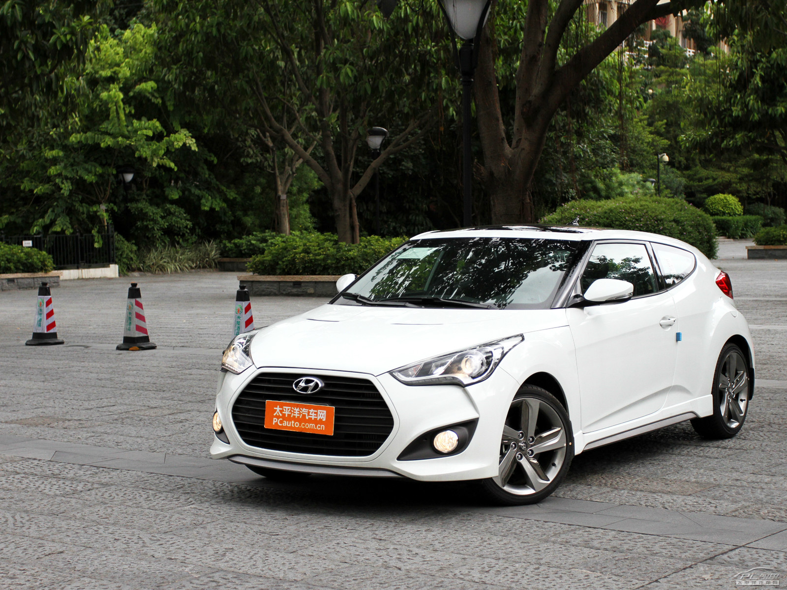 Veloster外觀高清大圖