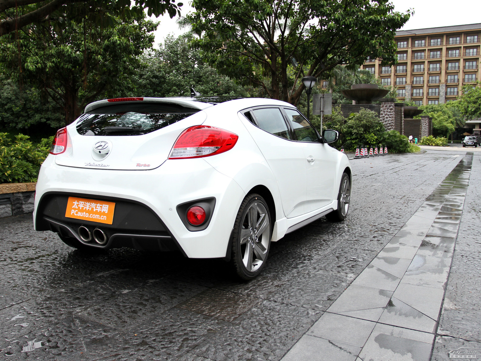 Veloster外觀高清大圖