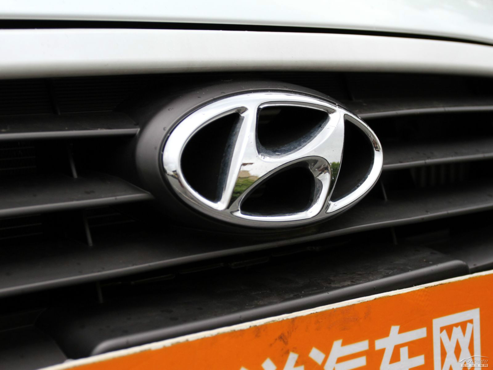 Veloster外觀高清大圖