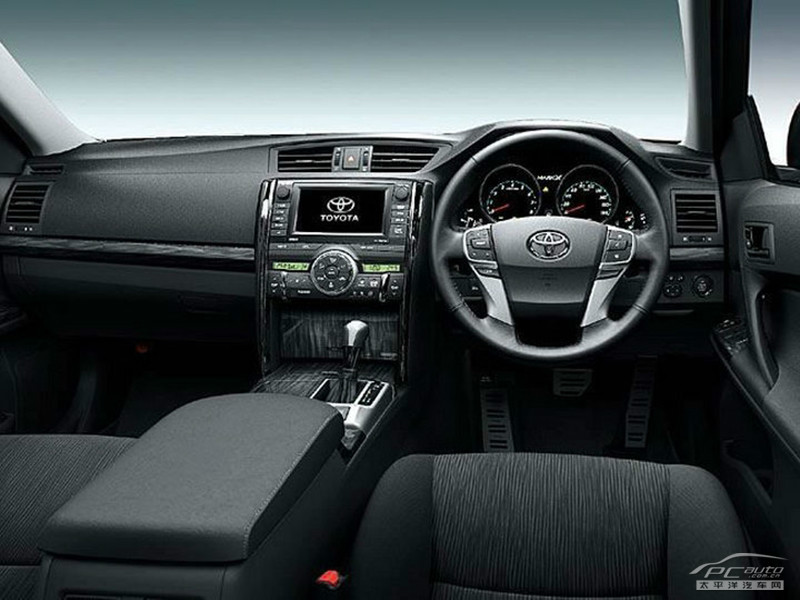 銳志(海外)內(nèi)飾高清大圖