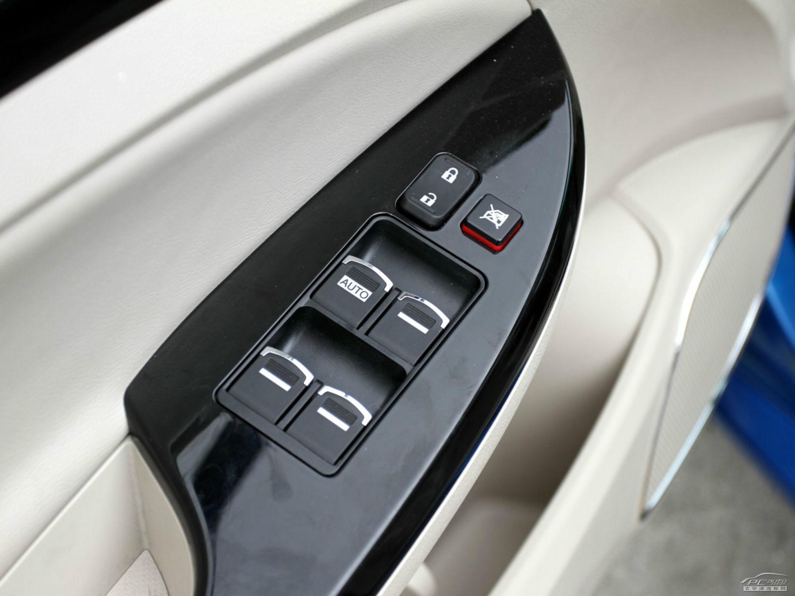 速銳內(nèi)飾高清大圖