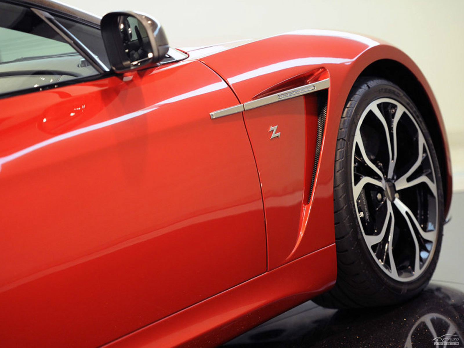 V12 Zagato外觀高清大圖