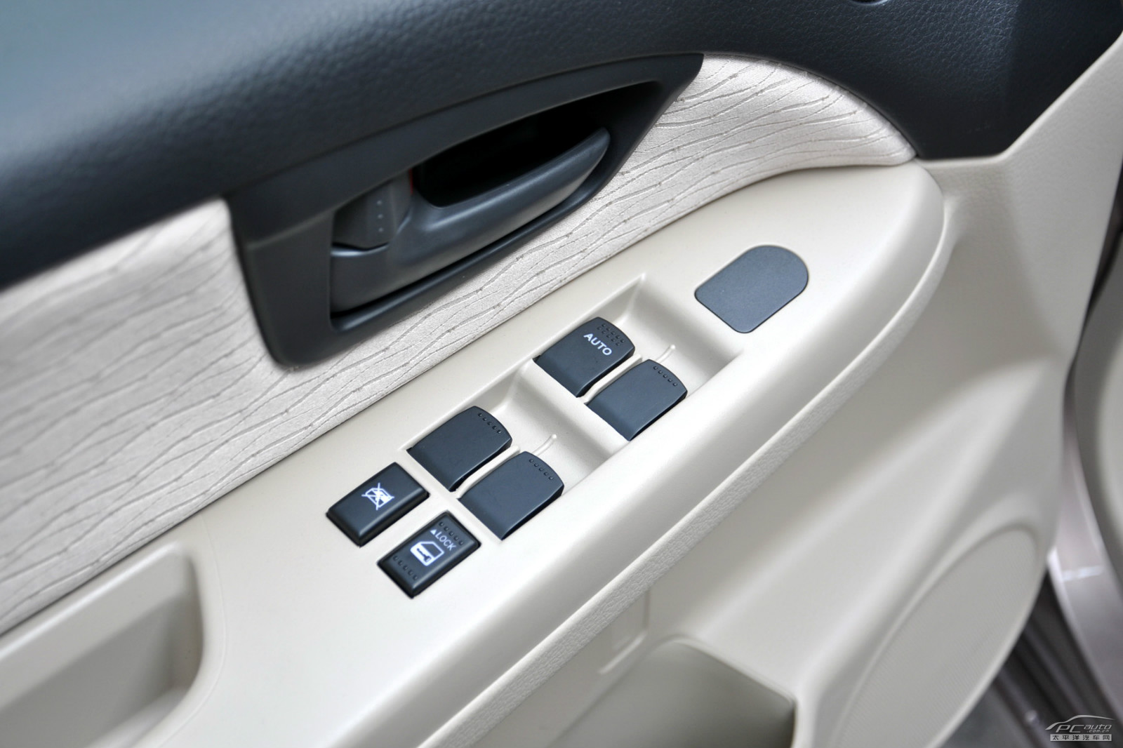 天語·尚悅內(nèi)飾高清大圖