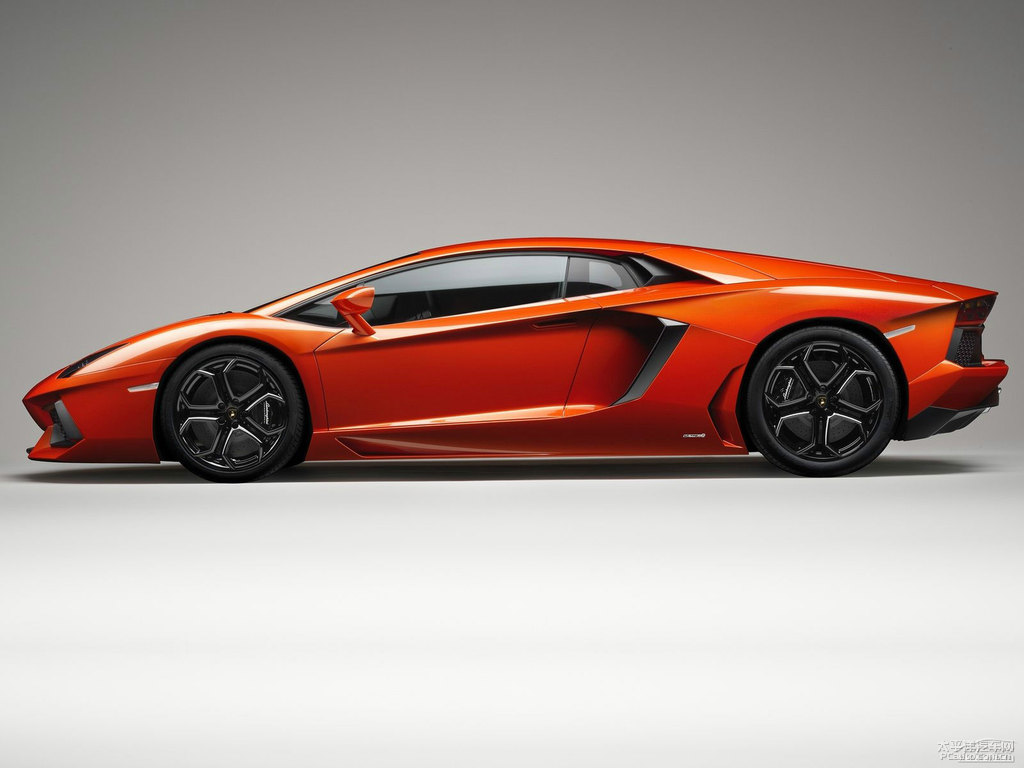 橙色Aventador整車外觀外觀圖片