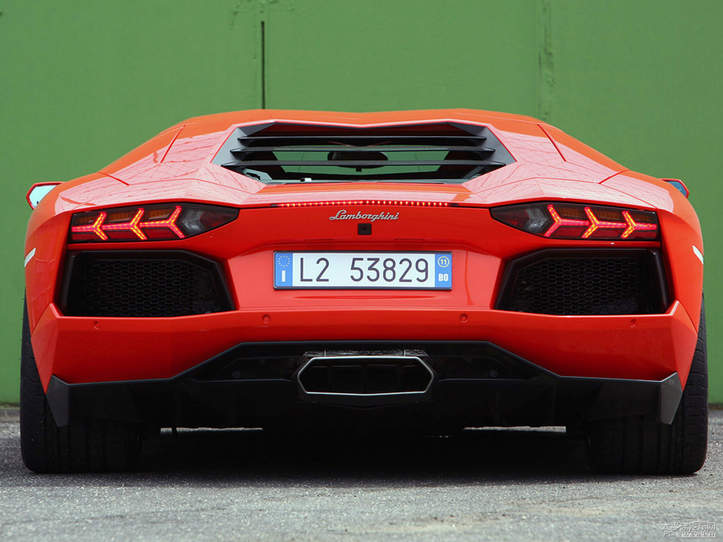 橙色Aventador整車外觀外觀圖片