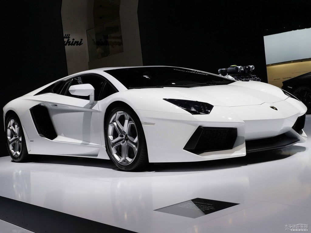 白色Aventador整車外觀外觀圖片