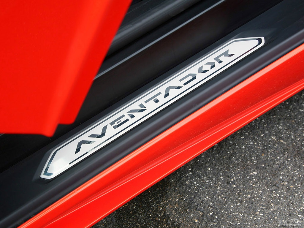 ɫAventadorп؃(ni)DƬ