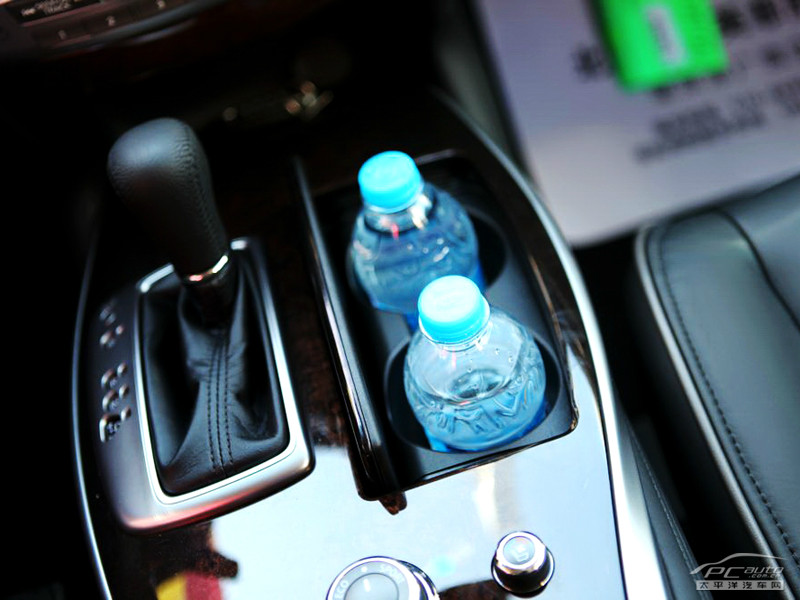 英菲尼迪JX空間高清大圖