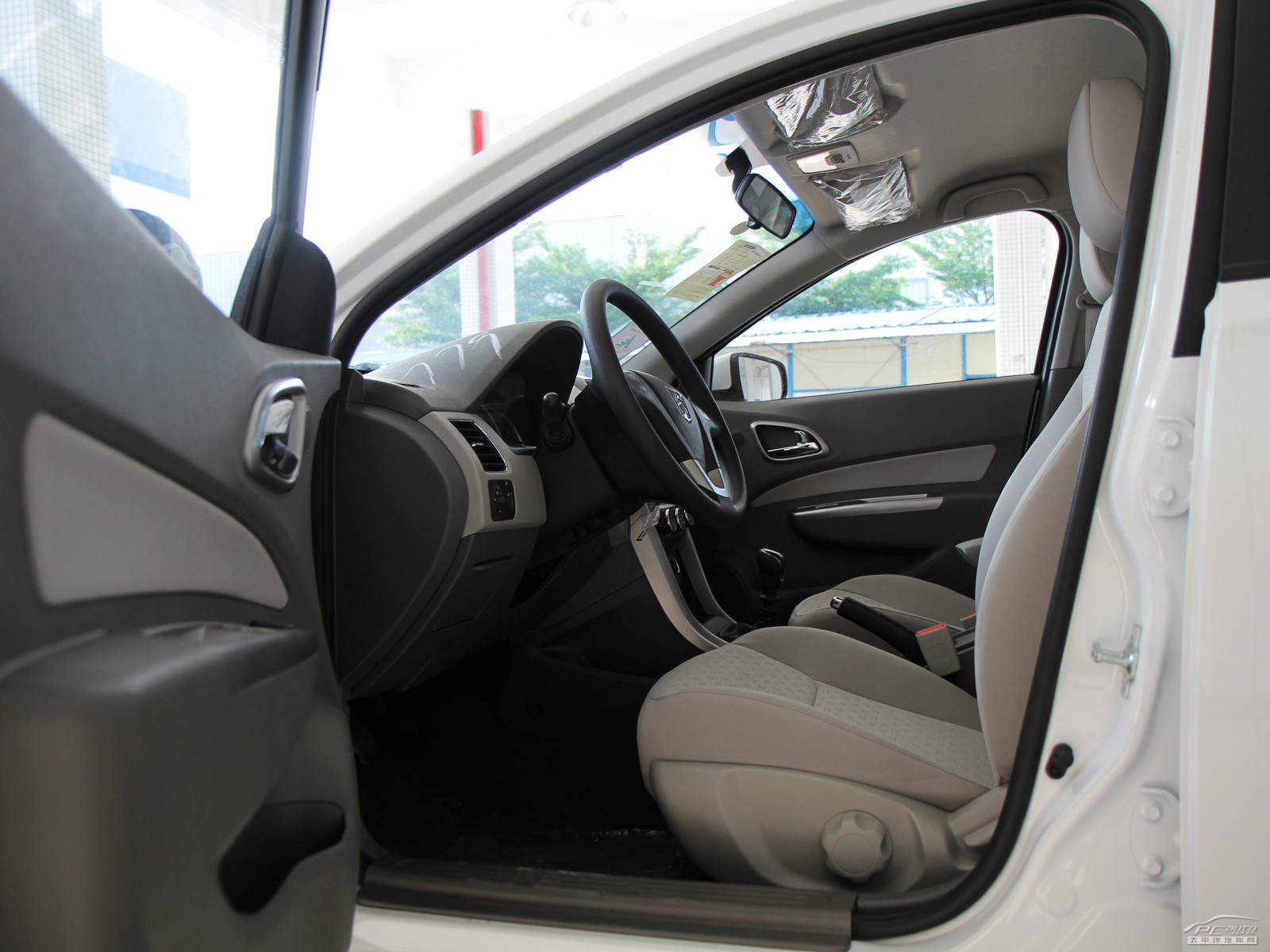 寶駿630空間高清大圖