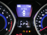 2012款 1.6L 自動(dòng)尊貴型 2012款 1.6L 自動(dòng)尊貴型