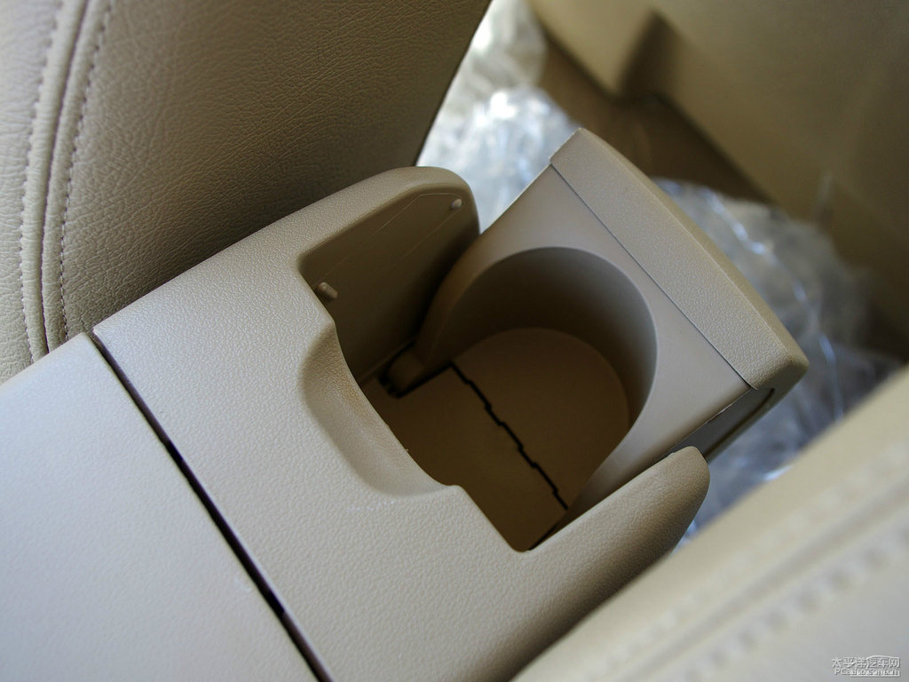 ǹyL(zhng)C30(ni)DƬ