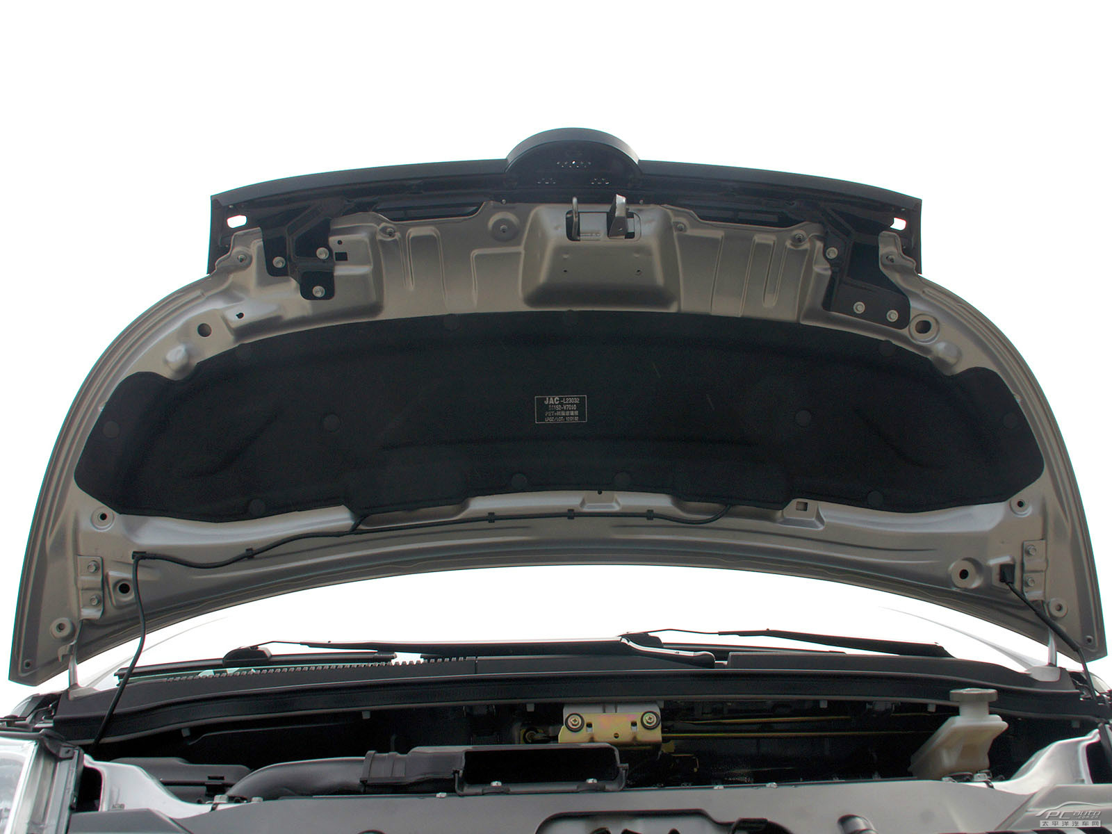 瑞風(fēng)M5細(xì)節(jié)高清大圖