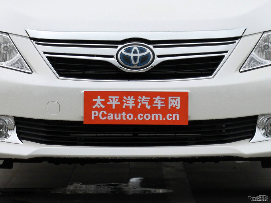 珍珠白凱美瑞車(chē)頭外觀圖片